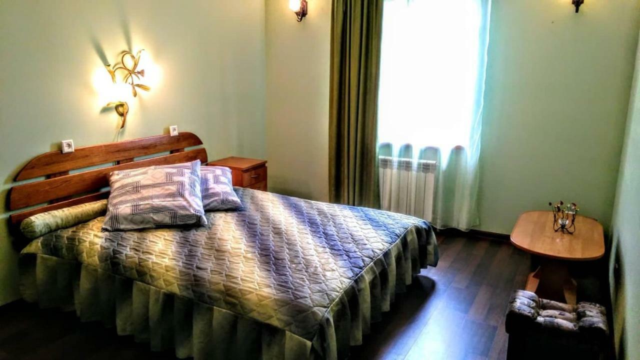 Гостевой Таунхаус Hotel Demidov Exterior foto
